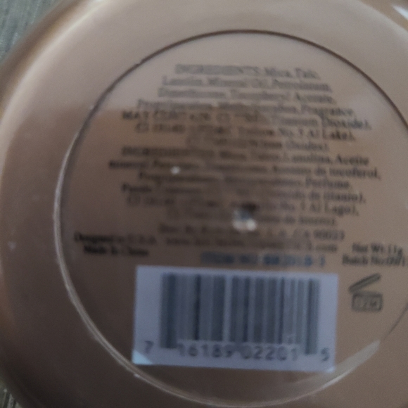 Makeup bundle - Picture 3 of 4